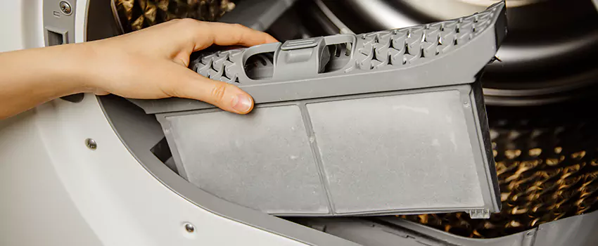 Signs Of A Clogged Dryer Lint Trap in Lafayette, Louisiana